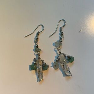 silver metal crystal clear and aqua gem earrings